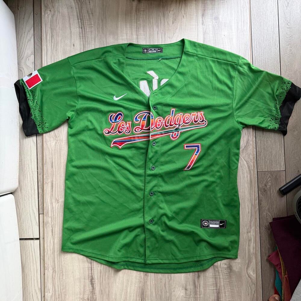 Nike Los Angeles Dodgers Julio Urías  Mexico Jersey Green XXXL